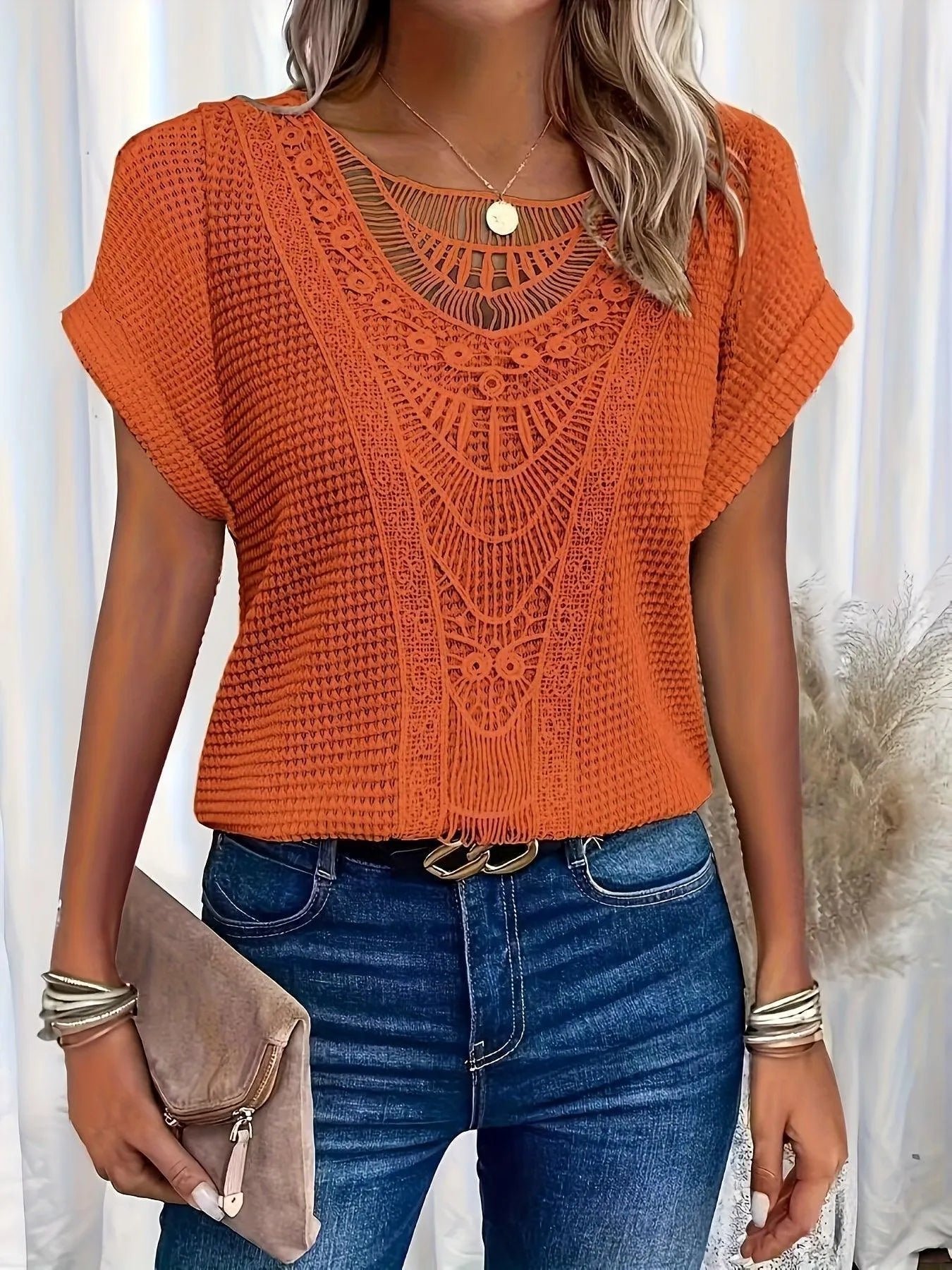 Van Wijnen Mode | Luchtige Zomertop met Kantdetails voor Dames
