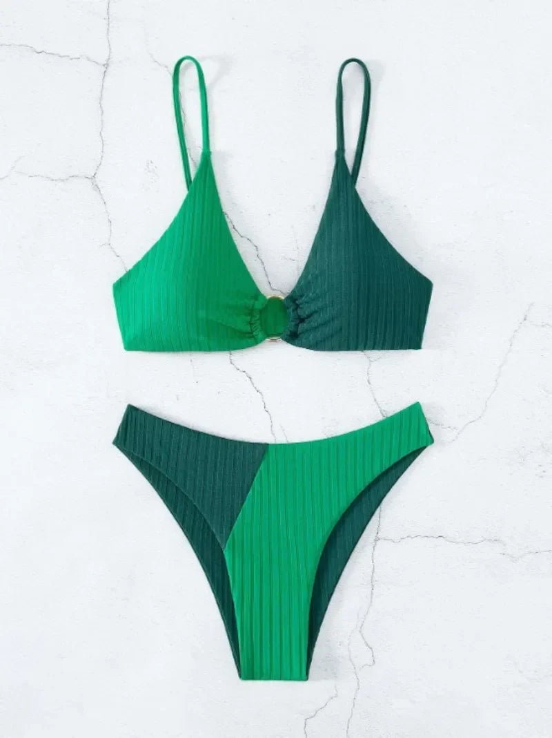 Van Wijnen Mode | Bikiniset voor dames met push-up top en hoge taille