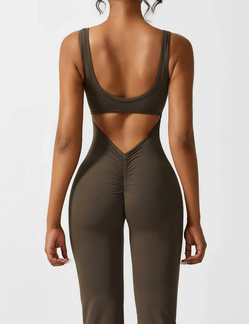 Van Wijnen Mode | Dames Jumpsuit met Flared Pijpen en V-Rug