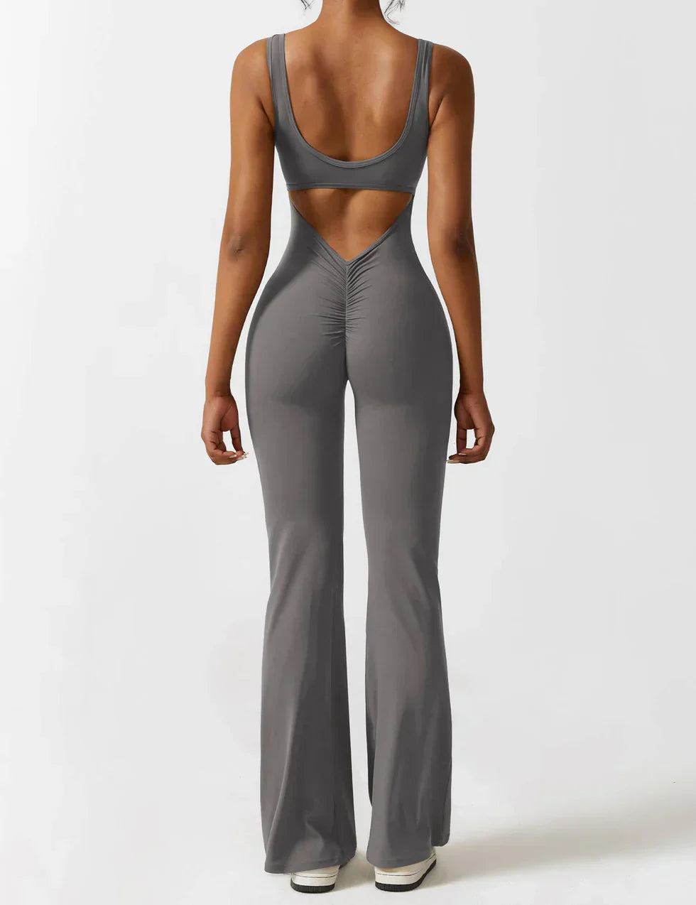 Van Wijnen Mode | Dames Jumpsuit met Flared Pijpen en V-Rug