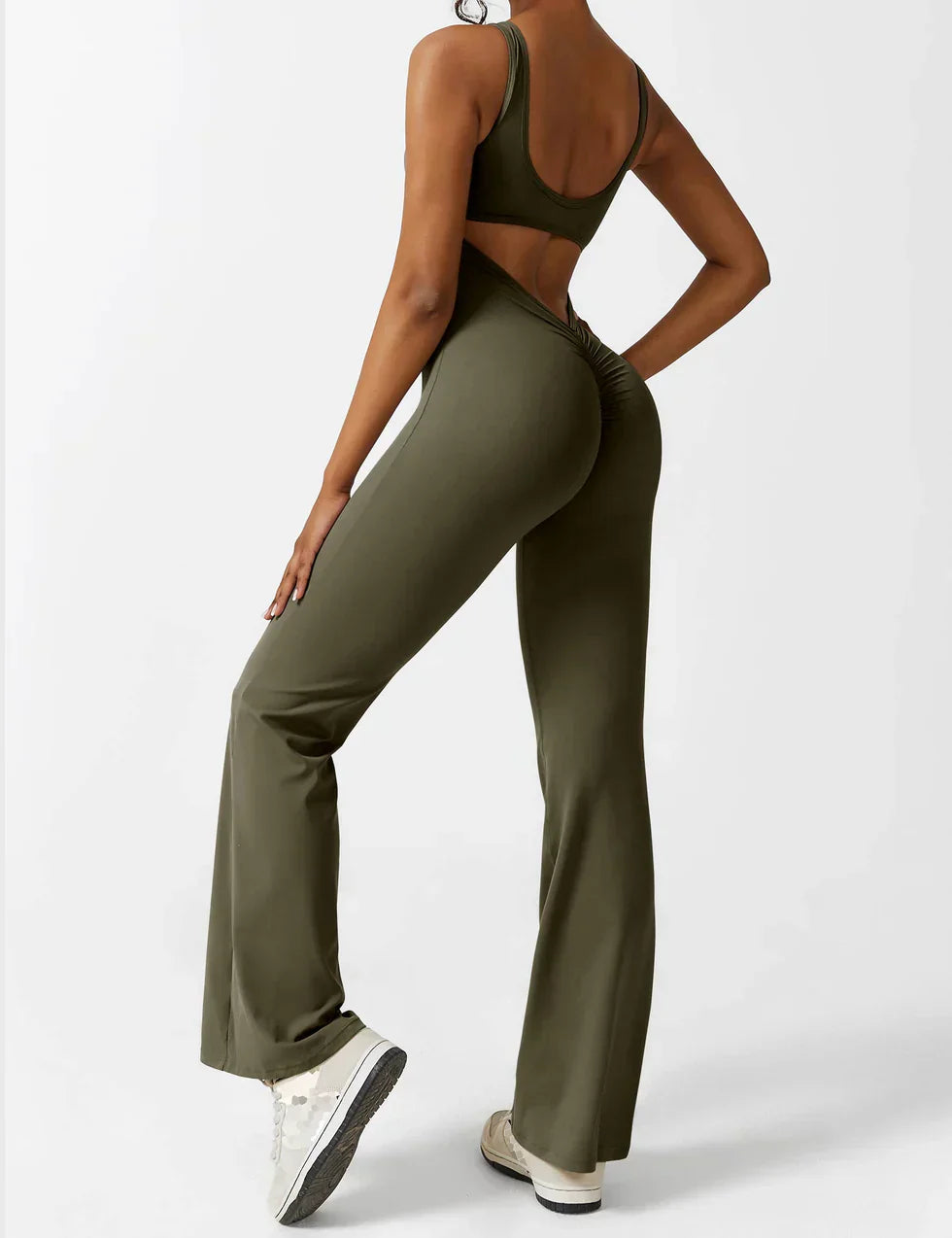 Van Wijnen Mode | Dames Jumpsuit met Flared Pijpen en V-Rug