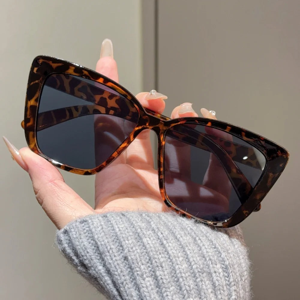 Van Wijnen Mode | Dames Cat-Eye Zonnebril