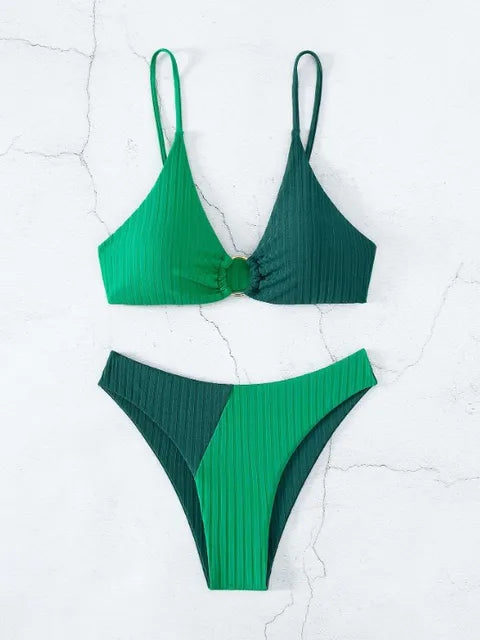 Van Wijnen Mode | Bikiniset voor dames met push-up top en hoge taille