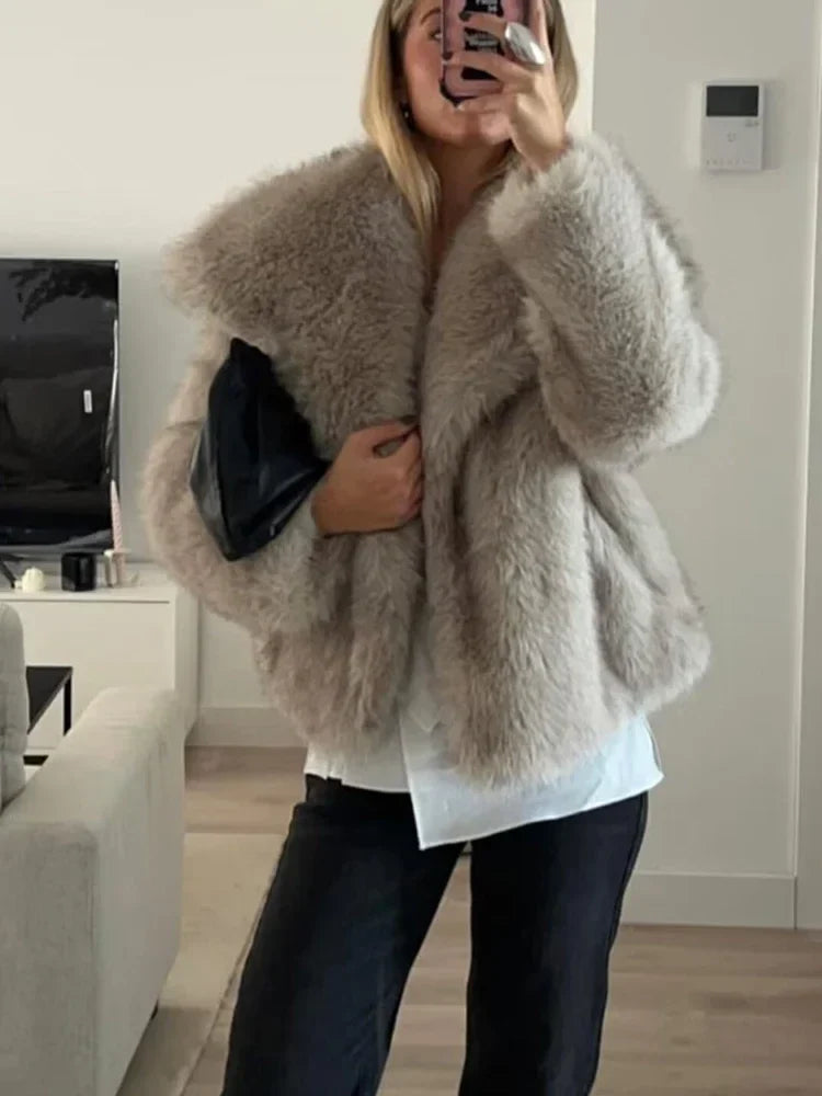 Van Wijnen Mode | Dames Fluffy Jas
